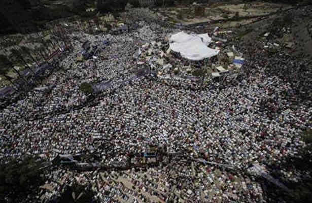 ادامه تظاهرات مصريها تا تحقق مطالبات انقلاب