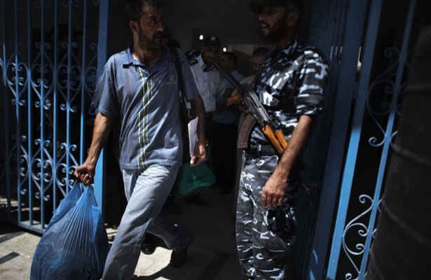دولت حماس 63 زنداني را آزاد کرد