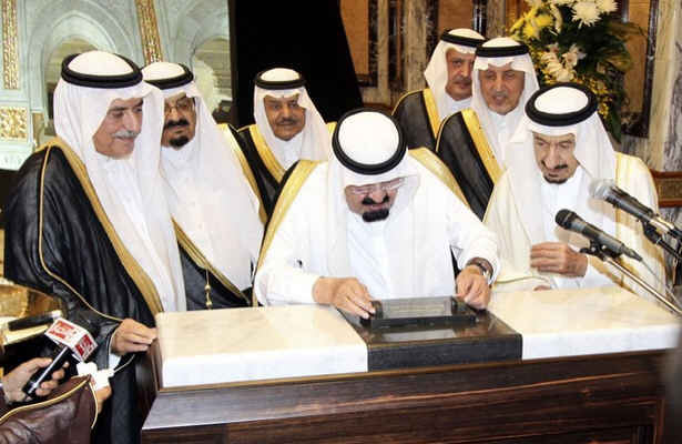 سلاح آل‌سعود برای حمله به انقلابهای عربی