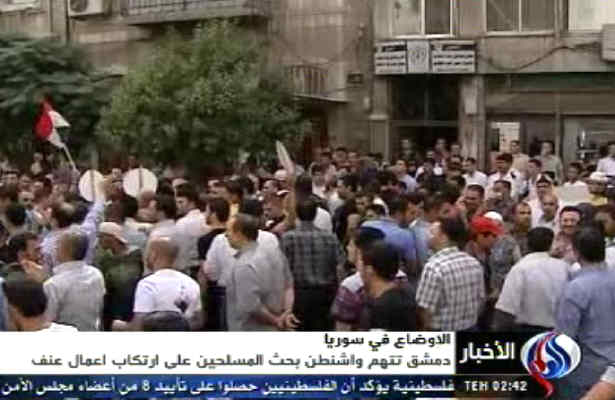 مردم سوريه حق دارند مانع دخالت هاي آمريکا شوند
