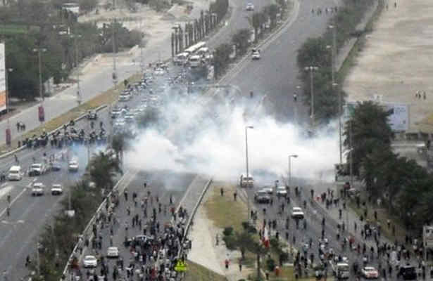 جهان به جنايات آل خليفه واکنش نشان دهد