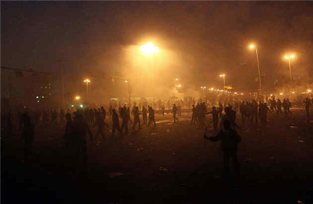 15 کشته در اعتراضات میدان التحریر قاهره