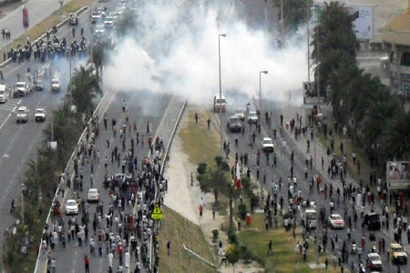 تیراندازی به شهروندان بحرینی