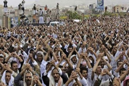 هجوم تظاهركنندگان از سراسر يمن به صنعا
