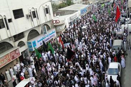 تشییع باشکوه دو شهید شیعه در عربستان