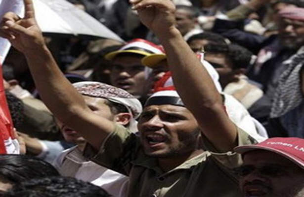 حوثیها دخالت آمریکا در یمن را محکوم کردند