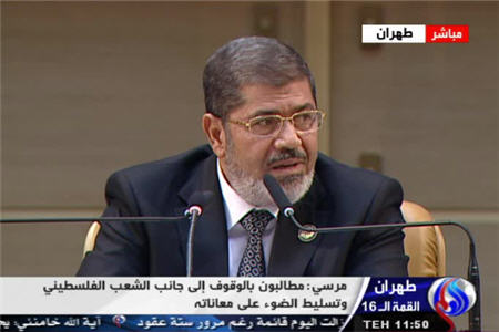 مرسي ميثاق اخواني را برمصر ترجيح مي دهد