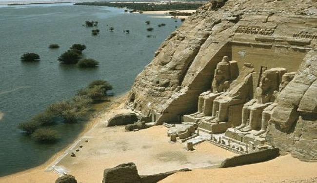 إحباط تهريب أربع قطع أثرية ترجع إلى العصر الإسلامي