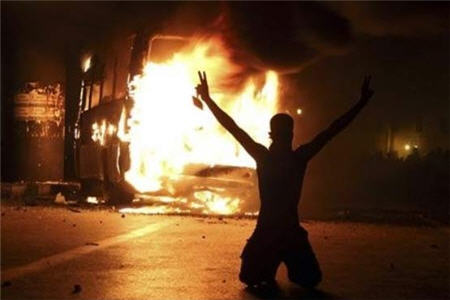 نفوذی ها در پشت صحنه درگیری های قاهره