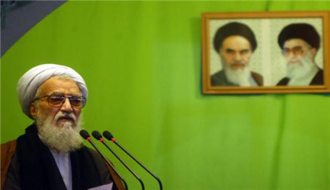 خطيب جمعة طهران: ازمة سوريا نتيجة التدخل الاجنبي بشؤونها