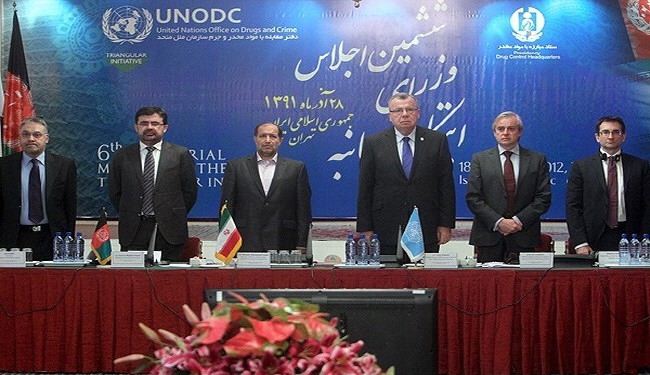 إيران: المخدرات في أفغانستان مازالت مثیرة للقلق