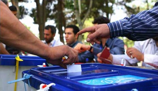 انتخابات ايران الرئاسية تجري الكترونيا بشكل تام