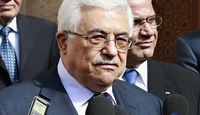 قيادات تطالب عباس بترك الشعب يحدد مصير السلطة