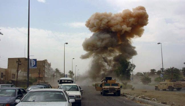 مقتل 12سوريا جراء انفجار سيارة في دمشق