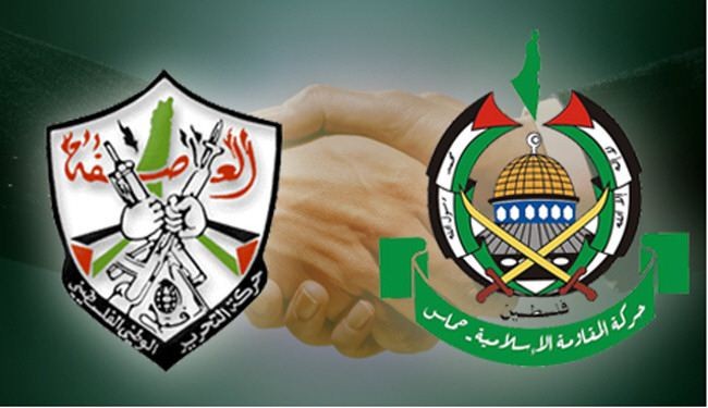 فتح وحماس تؤكدان على انهاء الانقسام