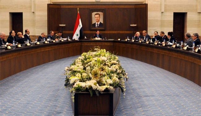 دمشق تدعو للحوار والجيش يتقدم على عدة محاور