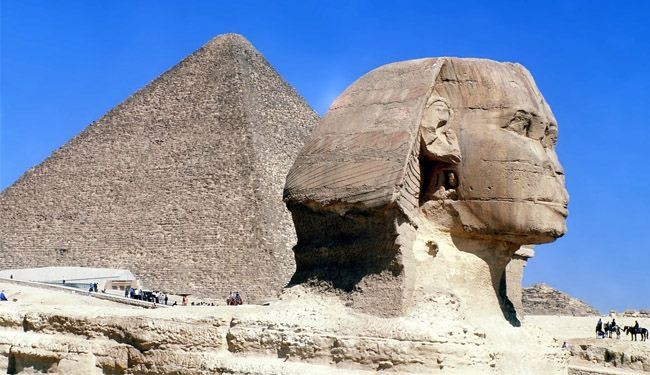 شکایت از ناپلئون به اتهام شکستن بینی 