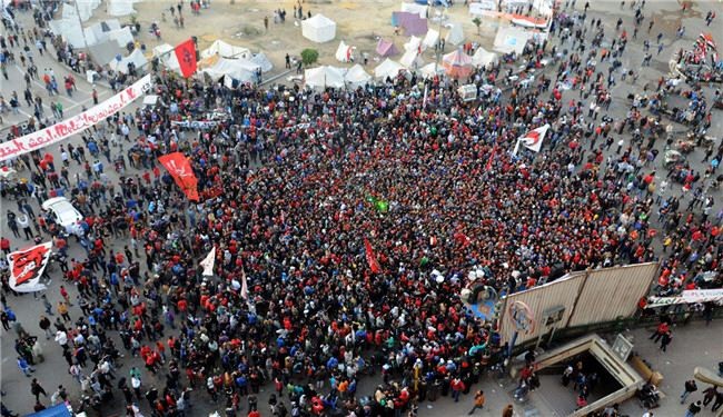 ادامه اختلافات مصری ها در دومین سالگرد انقلاب