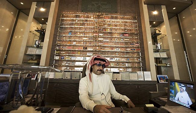 ثلثا مقاعد الشركات السعودية بيد 10 عوائل