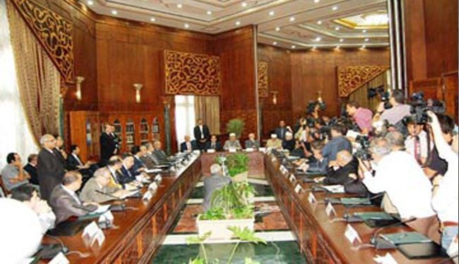 خبير مصري: هناك ازمة ثقة بين القوى المصرية