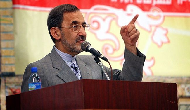 ولايتي: اميركا والكيان الاسرائيلي اعداء المسلمين