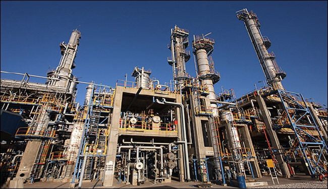 ايران تدشين اضخم وحدة للتكسير الحفزي بالعالم