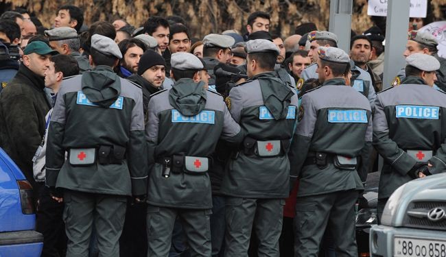 تظاهرات في أرمينيا ضد إعادة انتخاب سركسيان