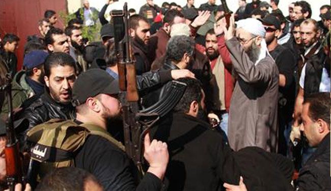 الشيخ حمود يتهم الاسير بخلق فتنة مذهبية في صيدا