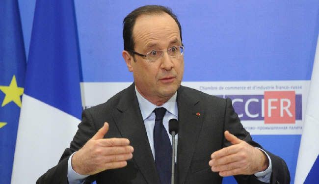 هولاند يعلن أن بلاده ستبدأ بخفض جنودها من مالي
