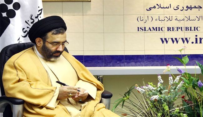 الزوار الإيرانيون يستأنفون زيارة العتبات بسامراء العراق