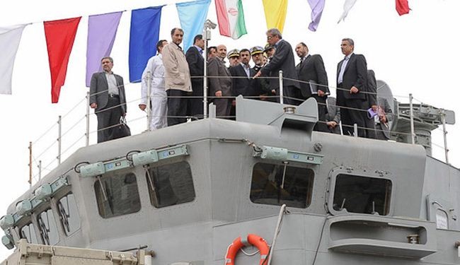 ايران تدشن مدمرة جماران 2 المتطورة ومحلية الصنع