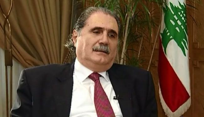 وزير لبناني: لا حل في سوريا دون محاورة نظامها