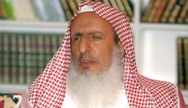 مفتي السعودية يجيز هدم الآثار لتوسعة الحرمين
