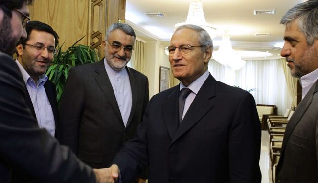 وفد برلماني إيراني يتوجه إلى دمشق