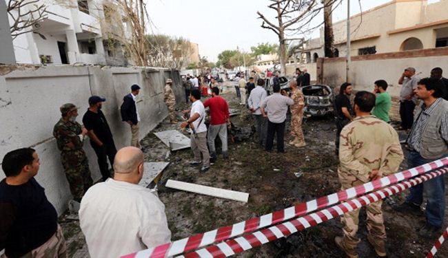 فابيوس يندد بالاعتداء على سفارة فرنسا في ليبيا