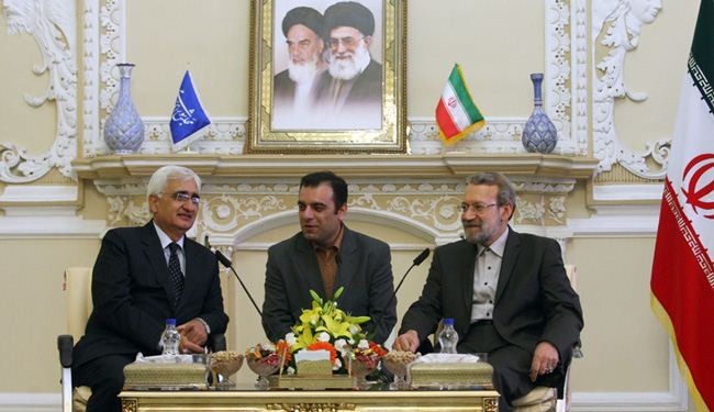إیران والهند توقعان على أربع وثائق للتعاون المشترك