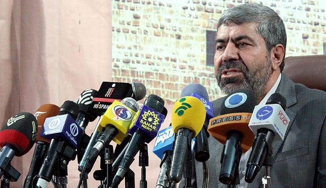 الحرس الثوري يؤكد حياده في الانتخابات الرئاسية