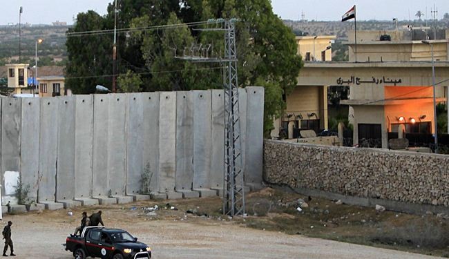 سلطات مصر تواصل اغلاق معبر رفح وحماس تنتقدها
