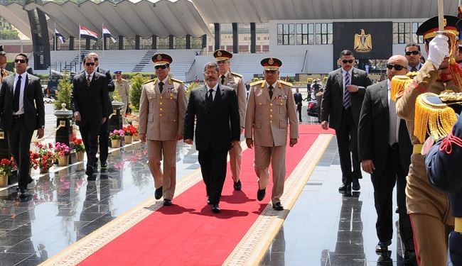 مصر : حق التصويت للعسكر