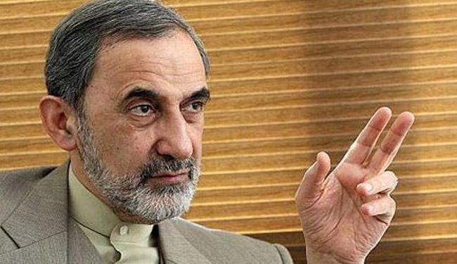 المرشح ولايتي: سأواصل الدفاع عن حق ايران النووي