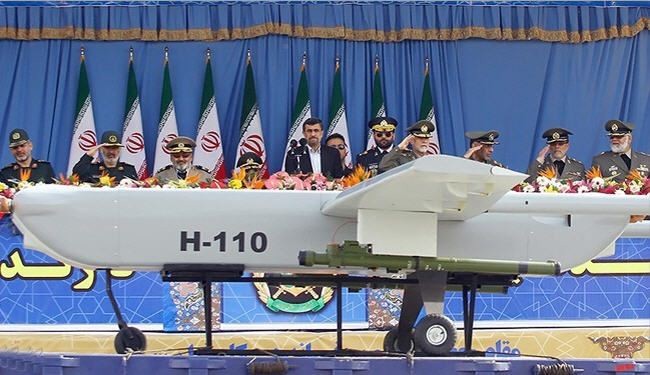صور+ايران تزيح الستار عن احدث طائرة من دون طيار