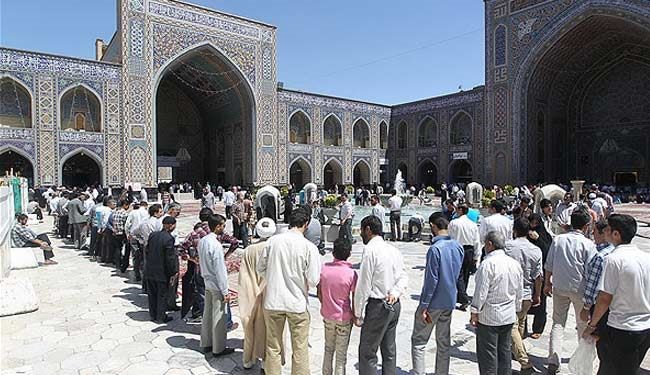 تمديد فترة التصويت في انتخابات ايران الرئاسية للمرة الثانية