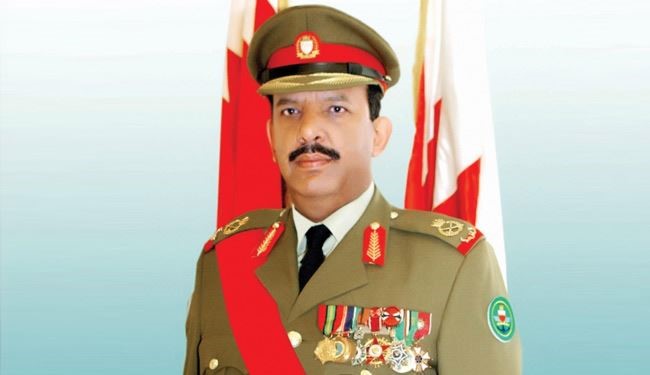 قائد قوات البحرين يدعو لمواجهة إيران و