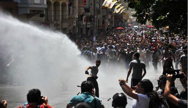 اردوغان يعتبر ان من واجبه تطهير 