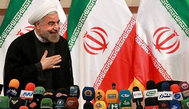 زرداري يهنىء روحاني بفوزه في الانتخابات الرئاسية