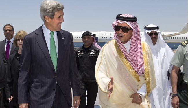 جون كيري يصل الى جدة تنسيقاً لدعم مسلحي سوريا
