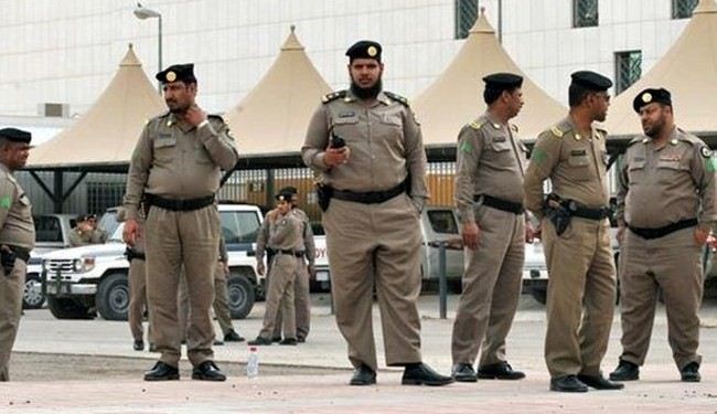 الشرطة السعودية تحاصر بريدة وتكثف من مراقبتها