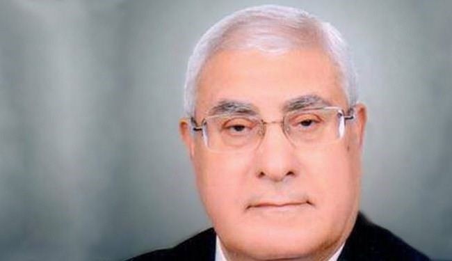 عدلي منصور بمصر يؤدي اليمين رئيسا