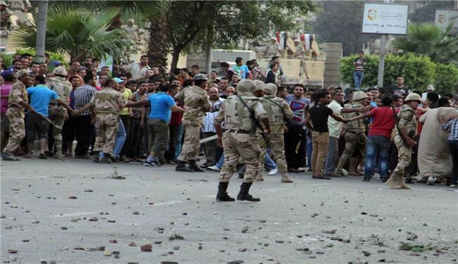 16 کشته در درگیری های پس از عزل مرسی