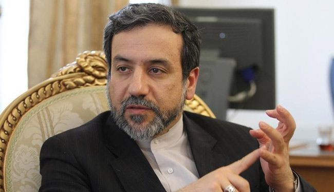 الخارجية الايرانية: عزل مرسي لا يعتبر عودة الى الوراء